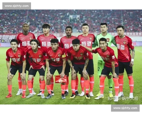 以上海上港与广州富力对决为核心的中超焦点战全景解析与赛前看点展望 以上海上港与广州富力对决为核心的中超焦点战全景解析与赛前看点展望